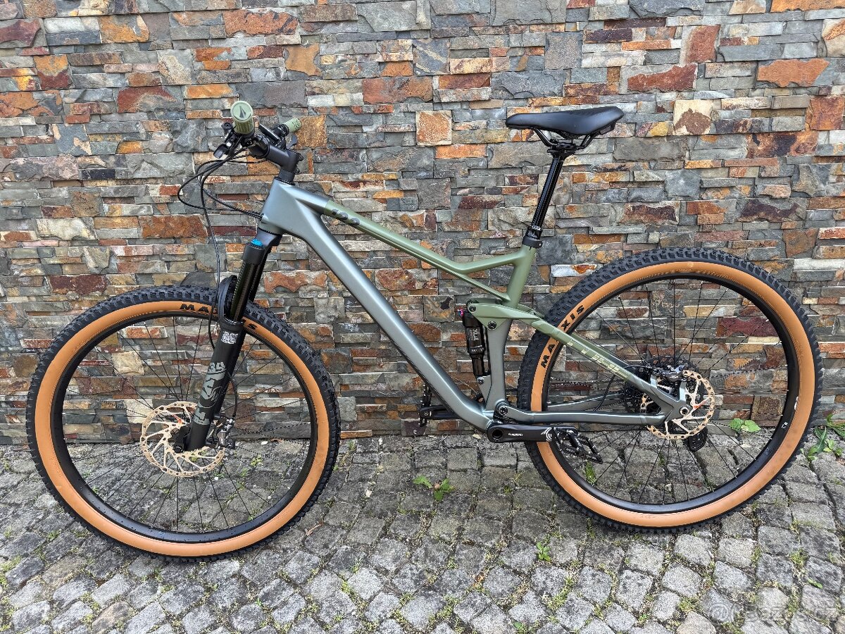Cube STEREO ONE22 HPC TM 29 (2024), barva flashgrey’n’olive