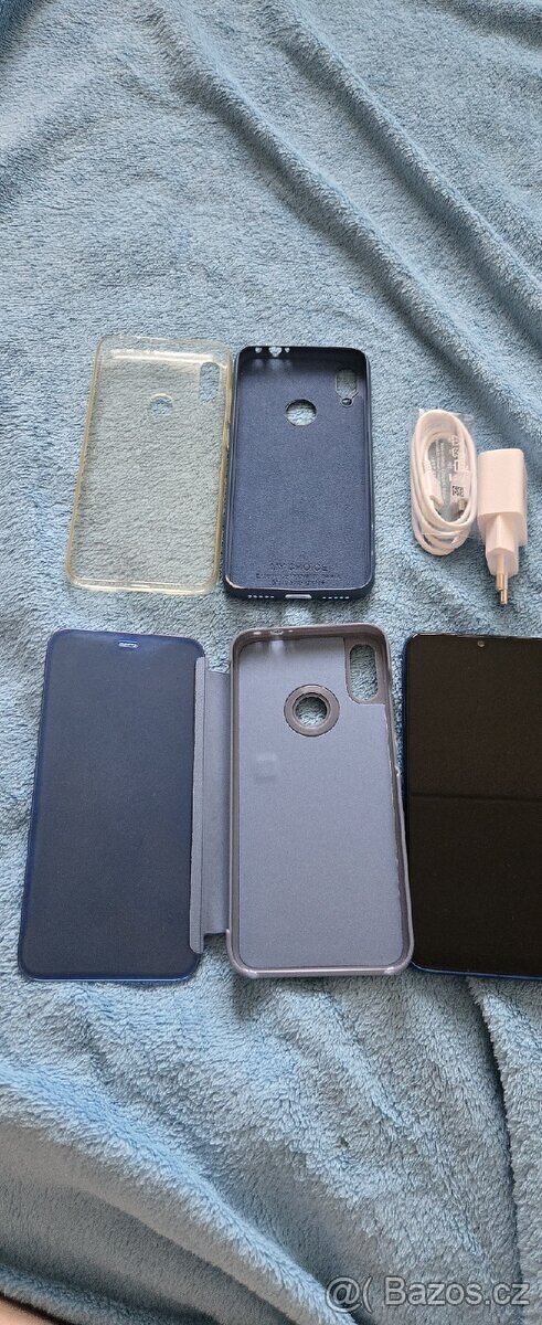 Xiaomi note 7 bez kabelu a nabíječky