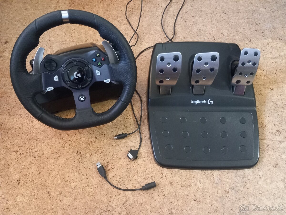 Volant Logitech G920 Driving Force + pedály Xbox/PC