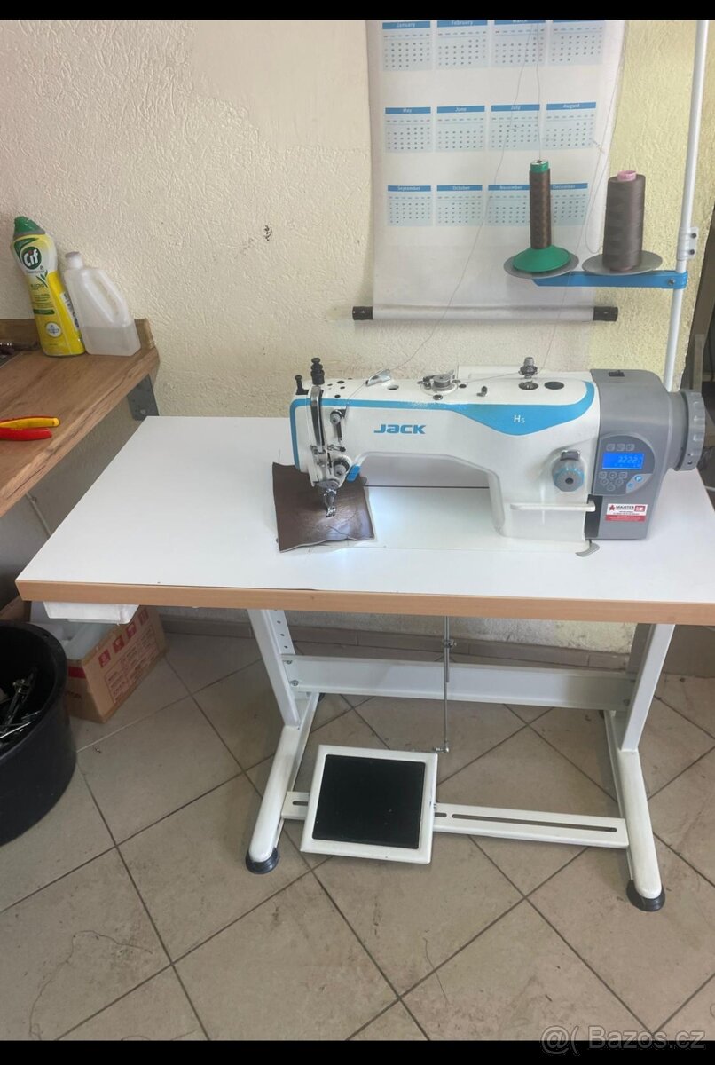 Průmyslový automaticky šicí stroj na těžší šiti Jack H5