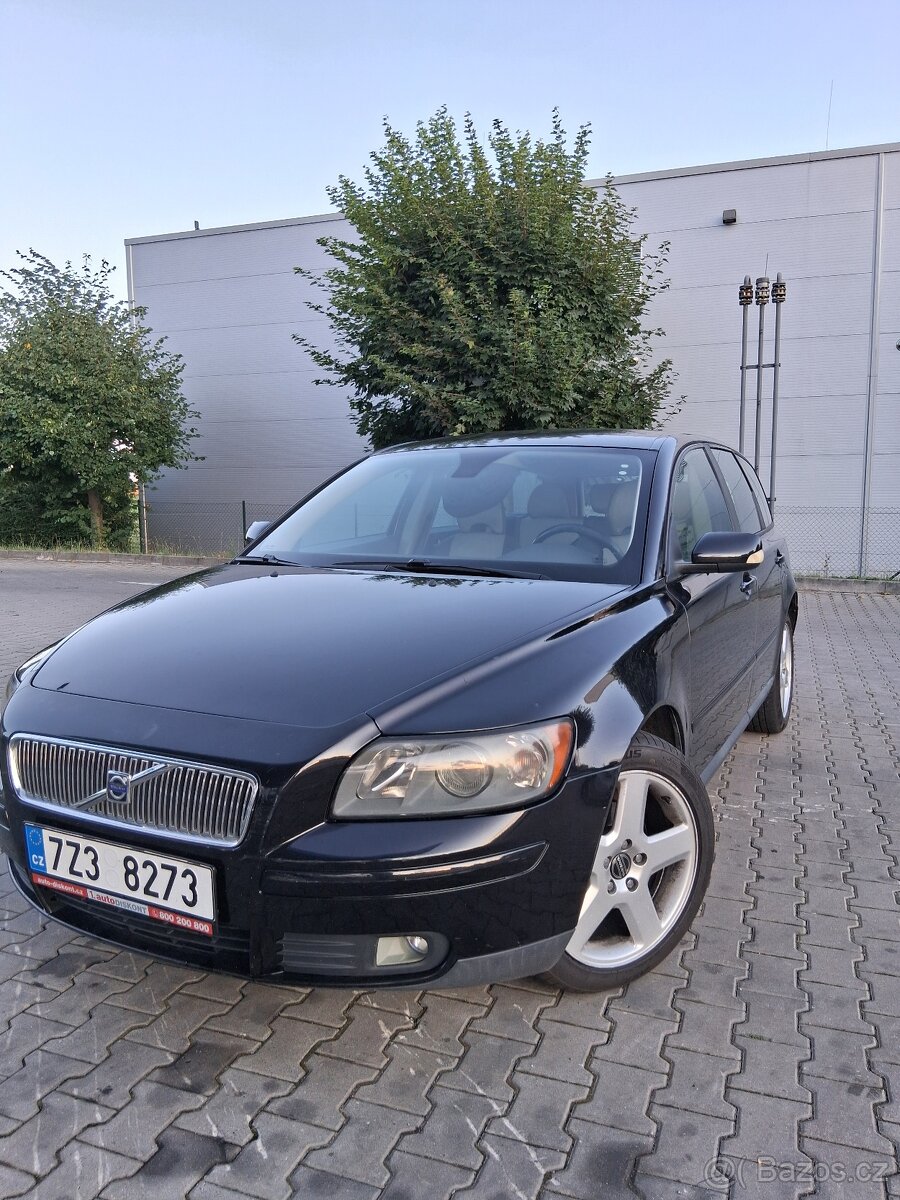Volvo V 50. 1.6. D. 80 kilovat.