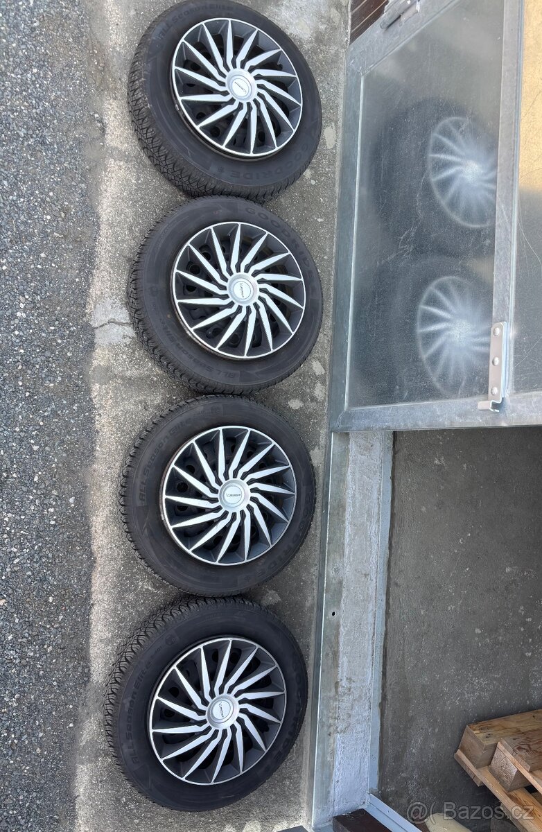 Celoroční pneu r14