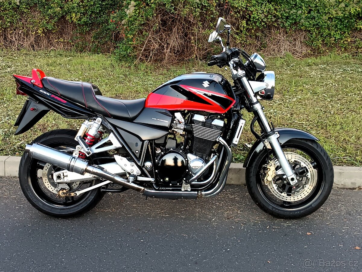 Krásná Suzuki GSX 1400, bez investic,
