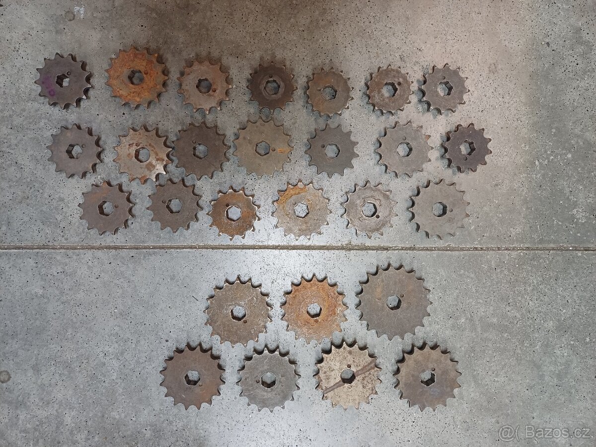 Řetězové kolečko ČZ enduro a motocross