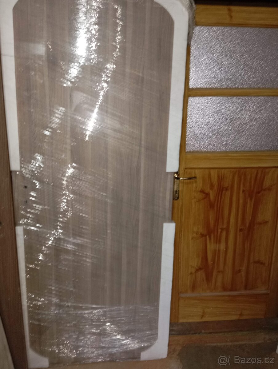 Prodám nové interiérové dveře 80 L