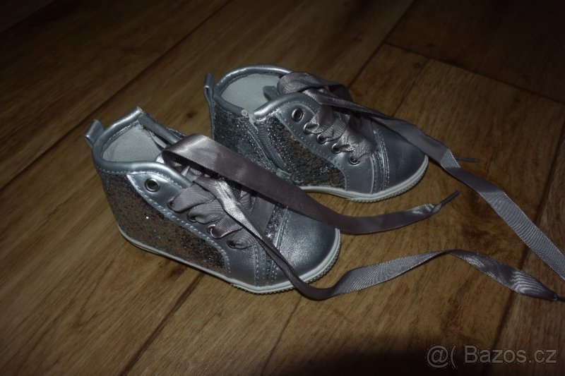 Dívčí botičky - botasky