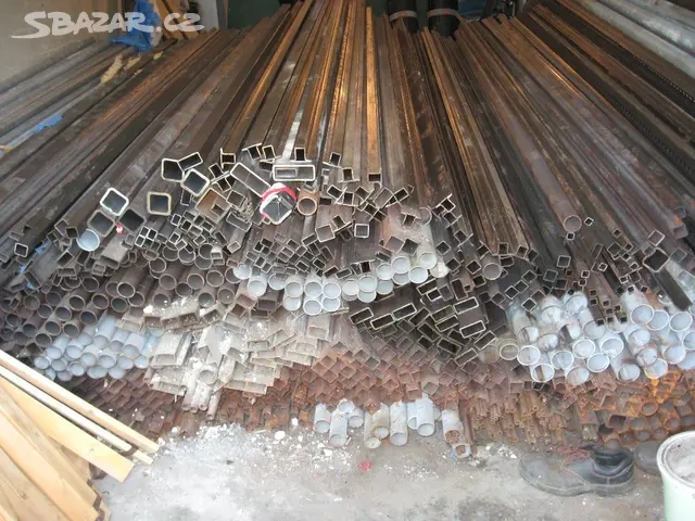 Prodej hutniho materialu trubky profily