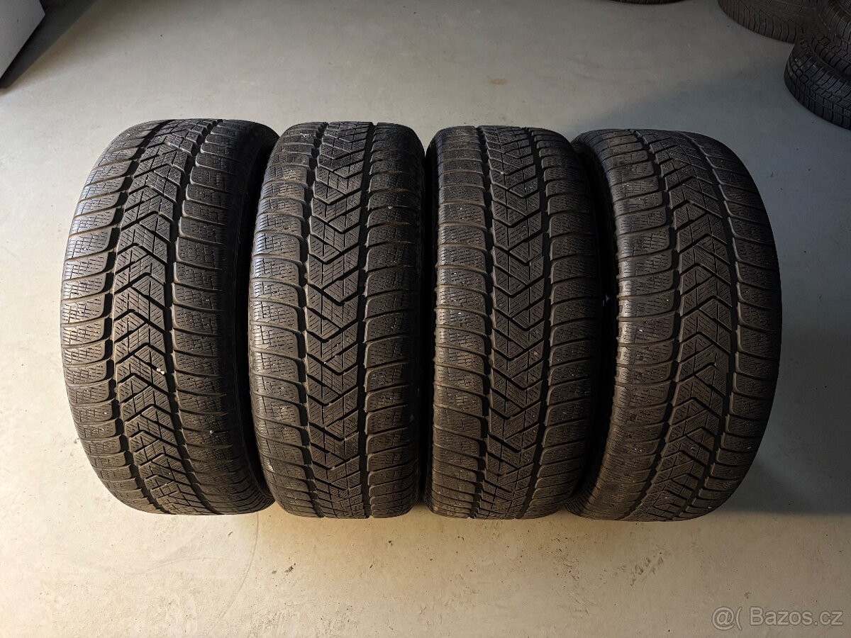 Zimní pneu Pirelli 235/55R18