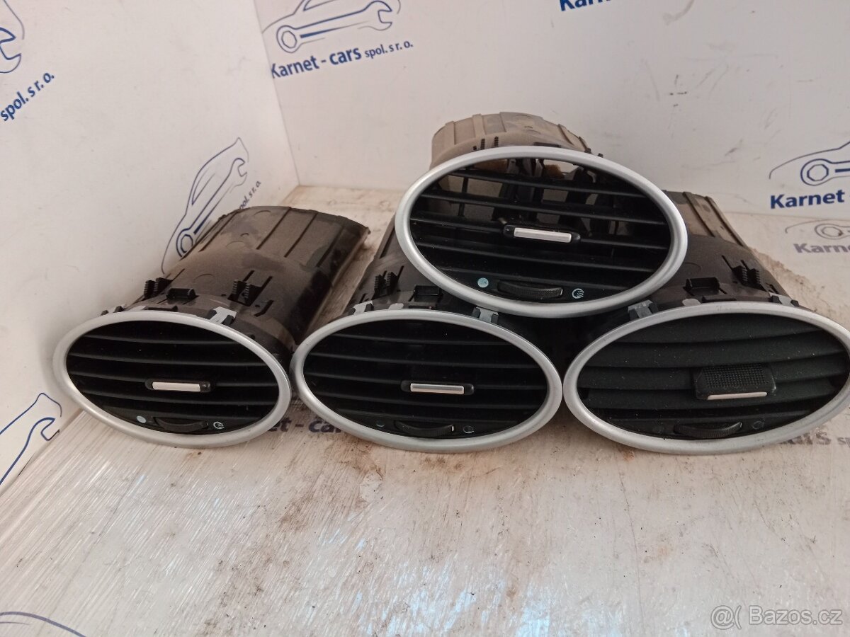 Výdech klimatizace z ford focus II