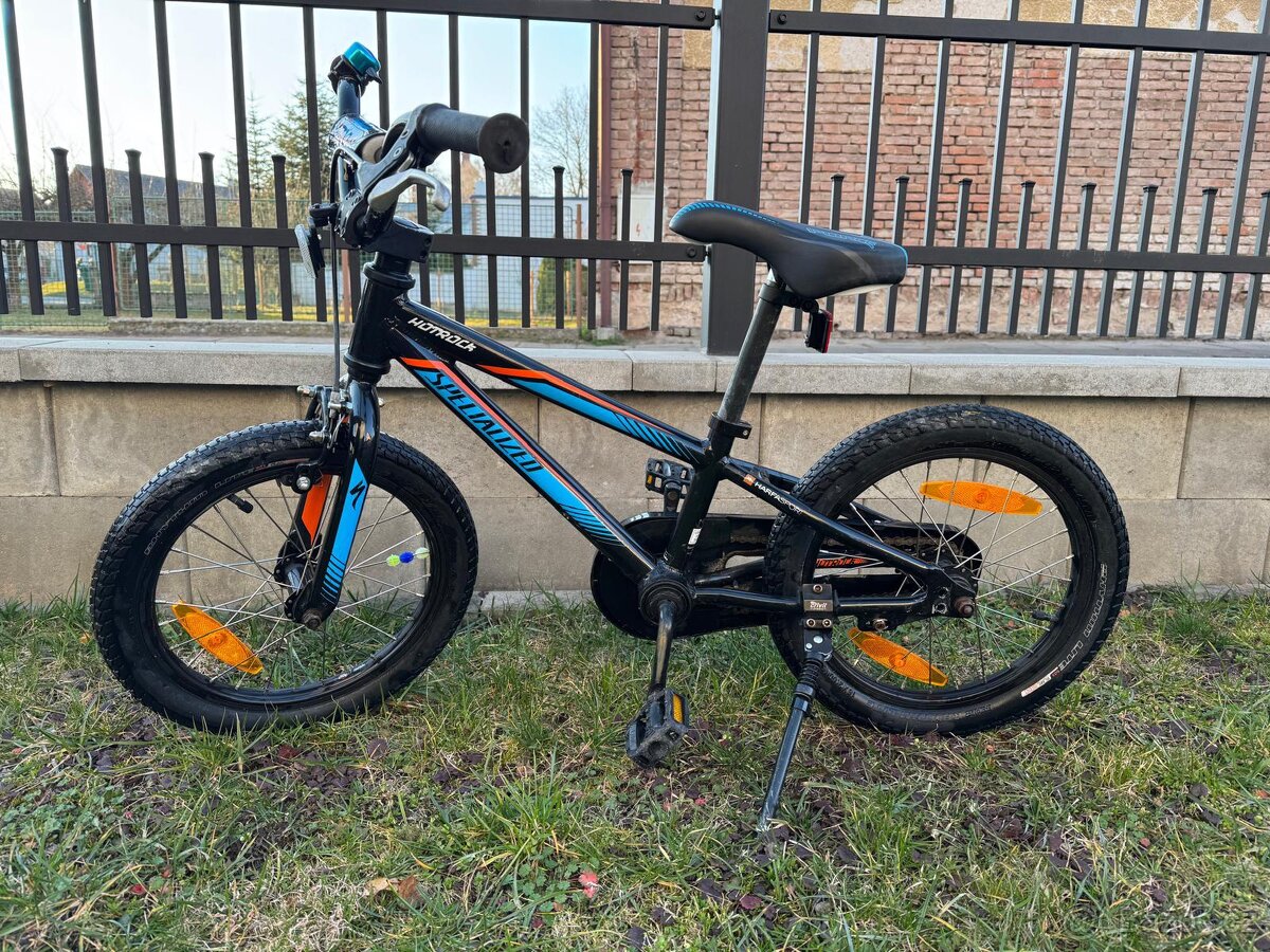 Specialized HotRock 16”