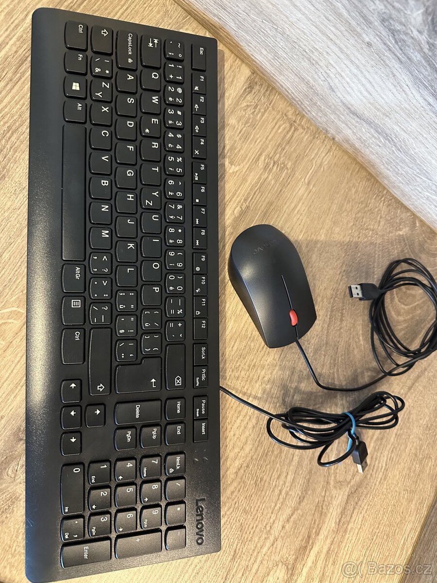 Lenovo Essential Wired Keyboard and Mouse - CZ