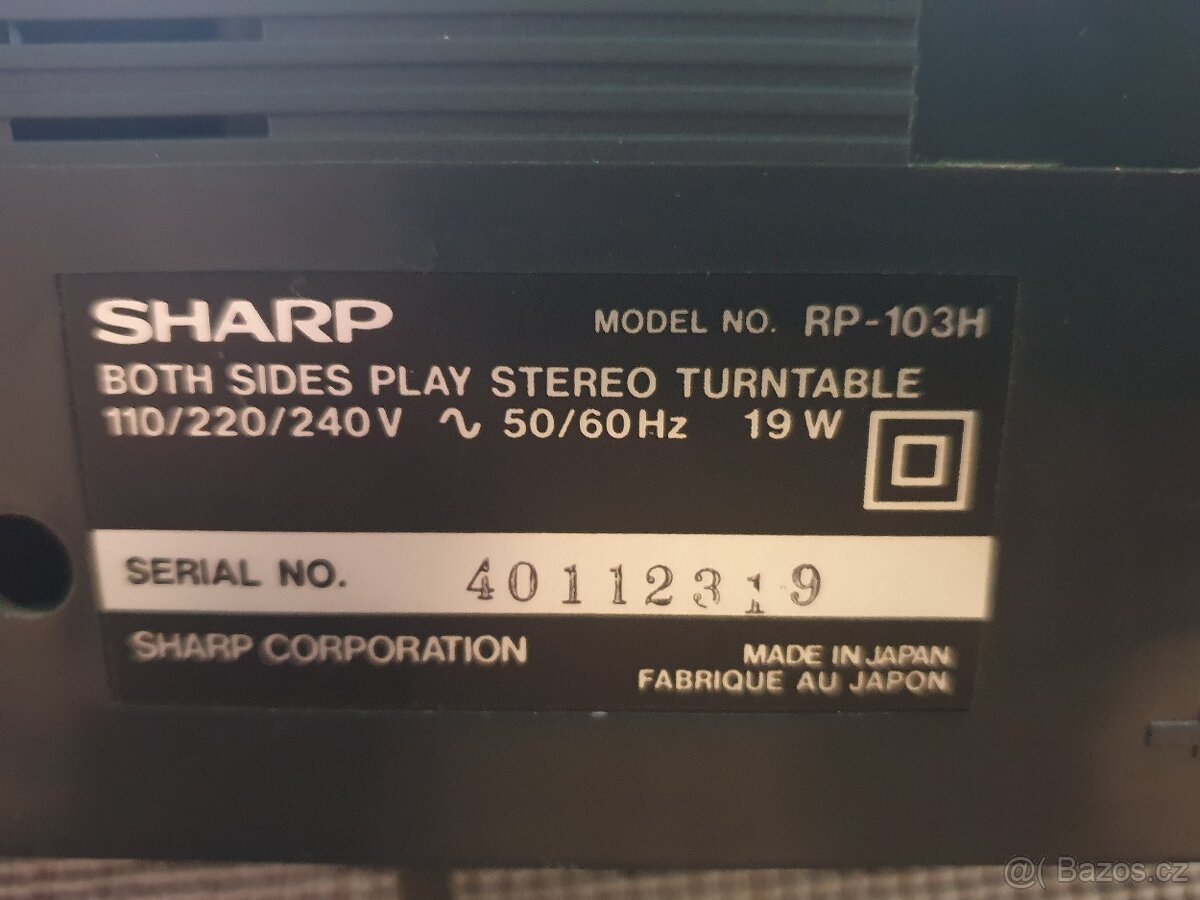 GRAMOFON SHARP RP103H