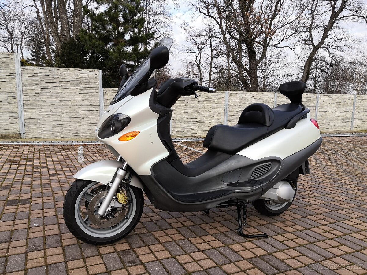 Piaggio x9 250