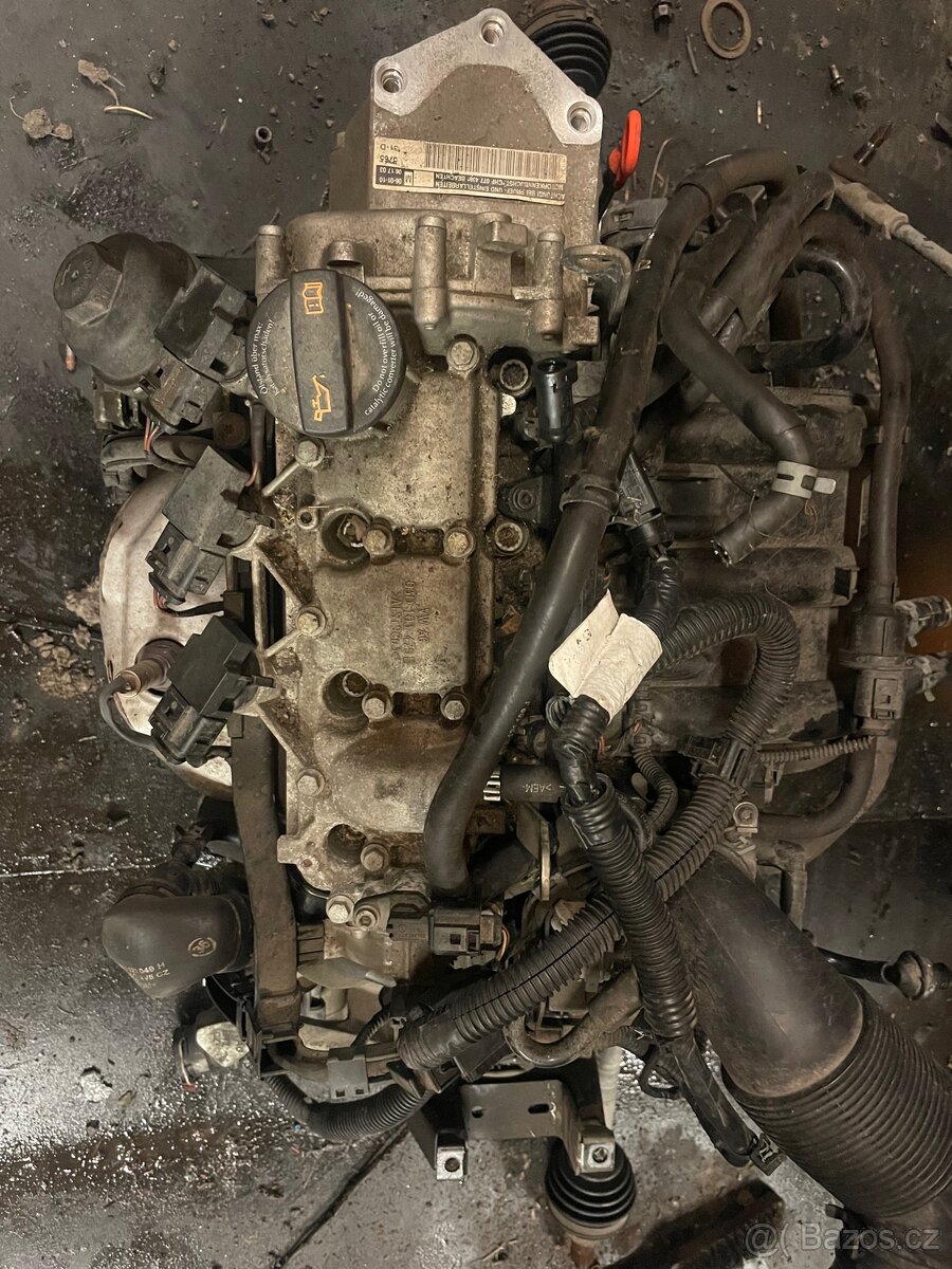 Škoda Fábie 2 1,2 HTP motor chf