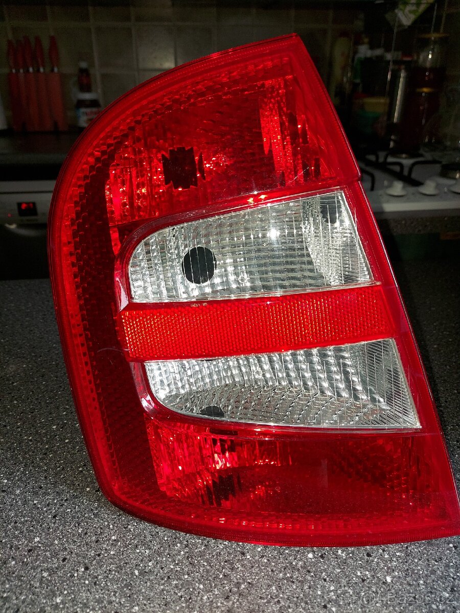 Škoda fabia 1 levé zadní světlo (org. Škoda)