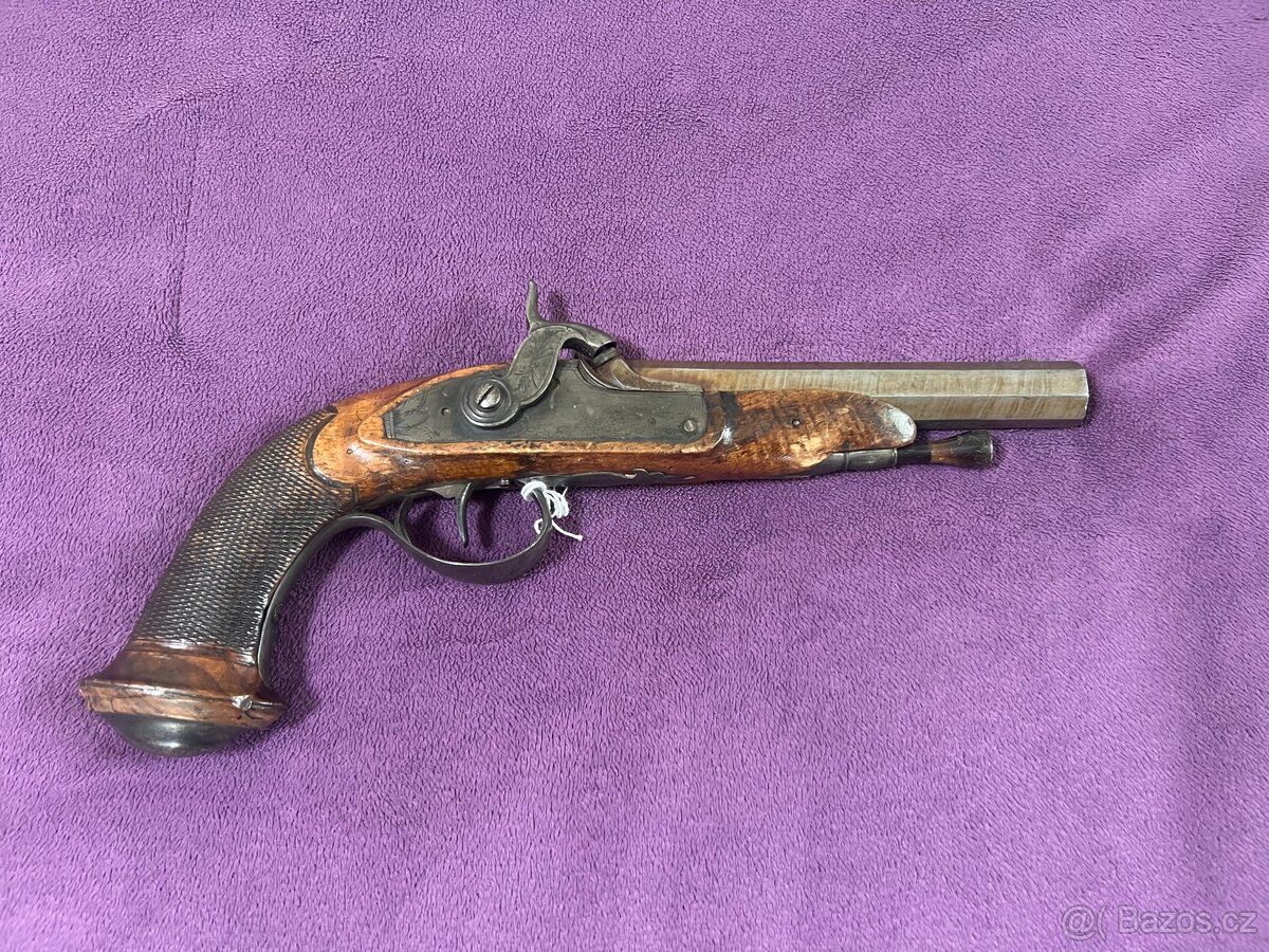 Hezká Perkusní Kulová Pistole - 15,5 mm