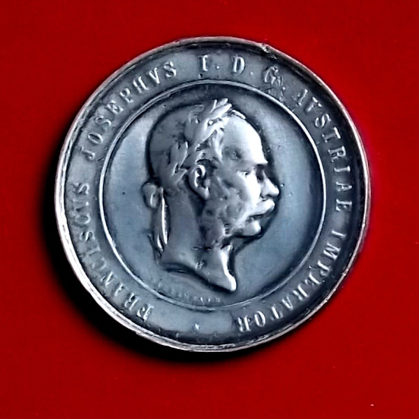 medaile ,Za Zásluhy v Zemědělství, velikost Tolaru 42mm