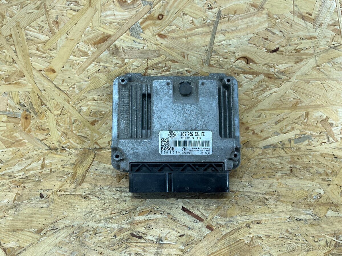 ŘÍDICÍ JEDNOTKA MOTORU 03G906021FE