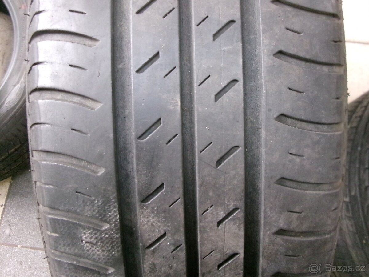 205/60 R16 BRIDGESTONE (4,5mm) č.15599