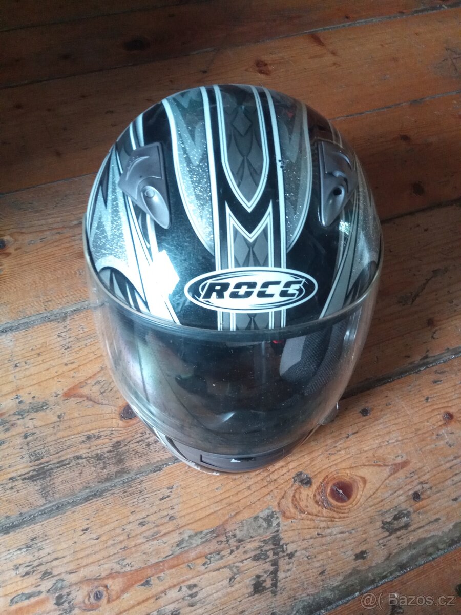 Helma na motorku