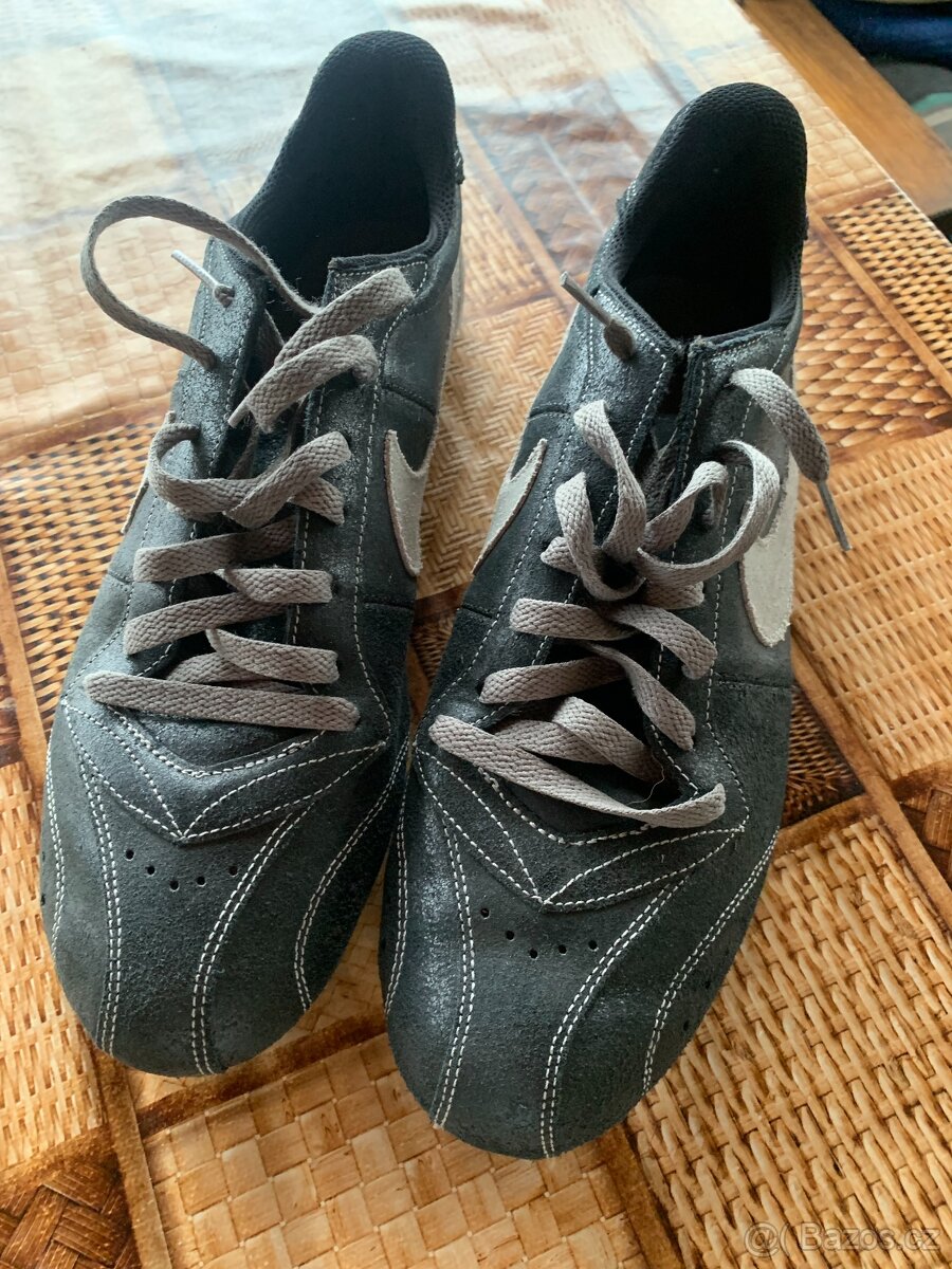 tenisky nike