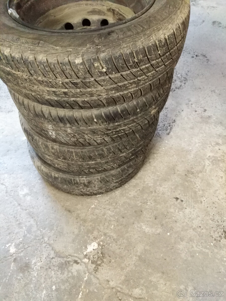 Sada letních kol Peugeot 206 Barum Brilantis 175/65/R14
