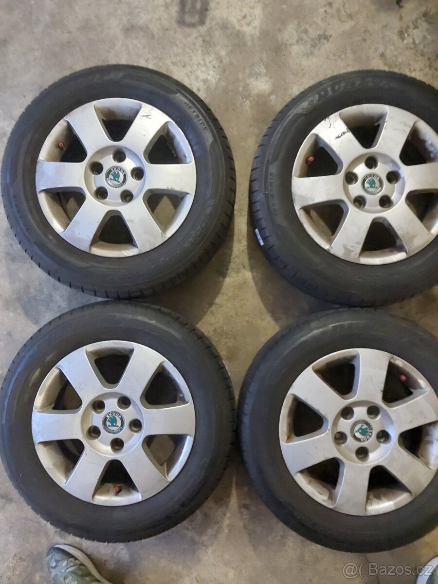ORIGINÁLNÍ ALU.KOLA ŠKODA OCTAVIA 2 (5x112 R15)
