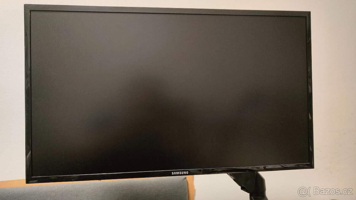 LCD Monitor Samsung 27
