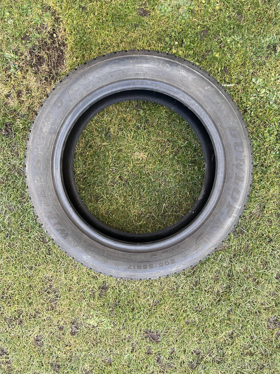 Dunlop 205/55 R17