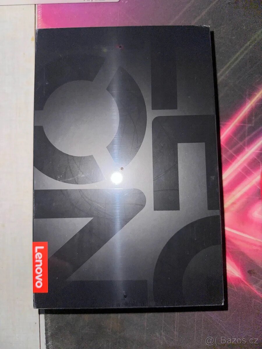 Lenovo Legion Herní tablet 8.8