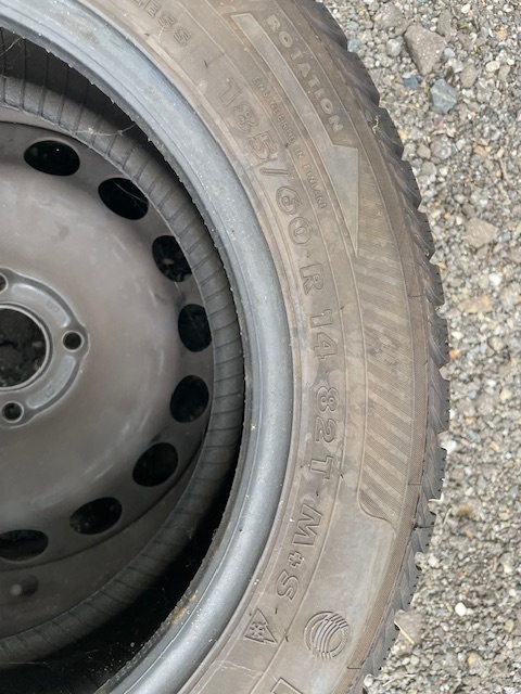 Zimní Nokian 185/60 R14