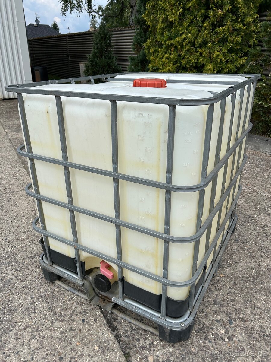 Prodej IBC na 1000 L
