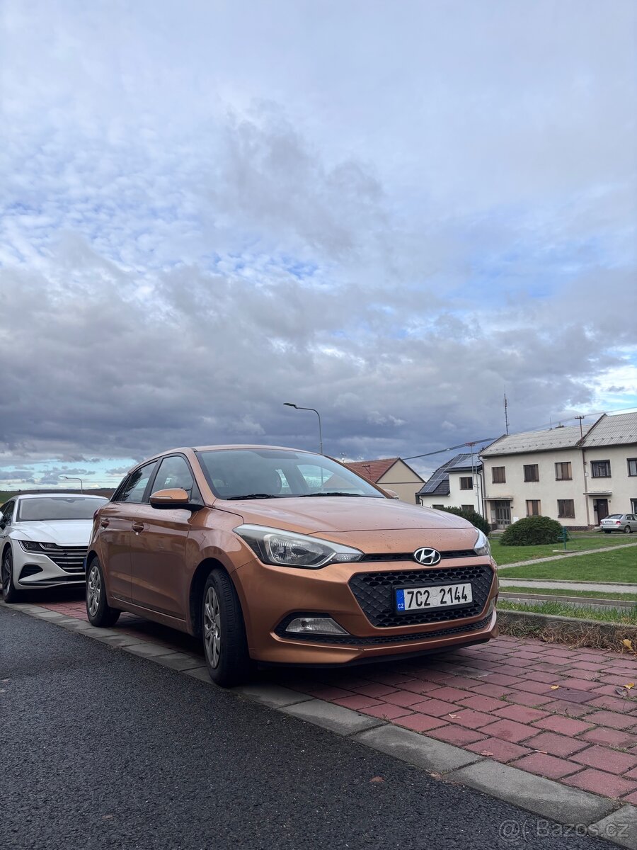Hyundai I20 1.2 55kw Tažné + PNEU