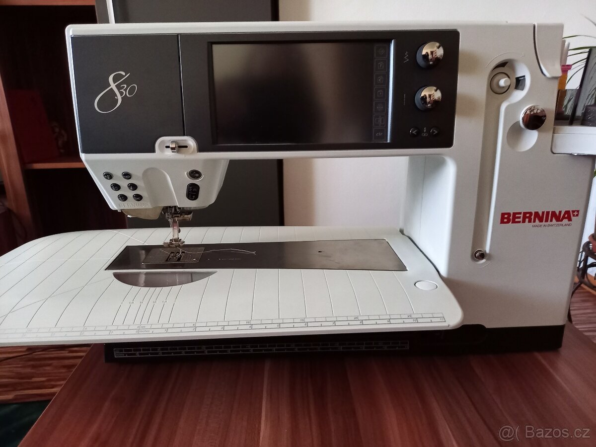 BERNINA 830