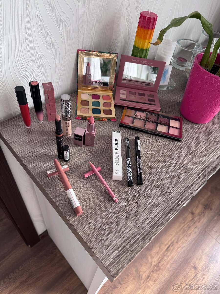 Dekorativní kosmetika - set