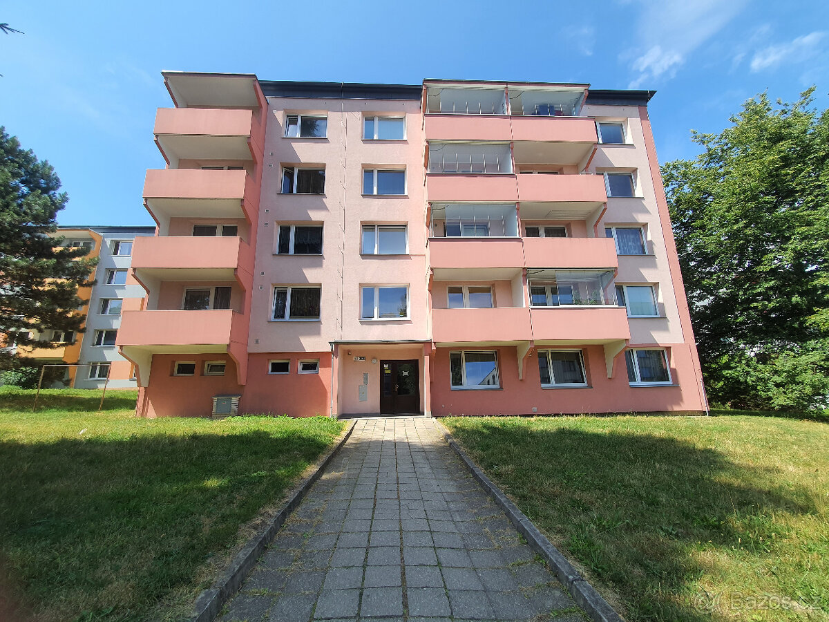 Nabízím k pronájmu byt 2+1 ul. Březinova