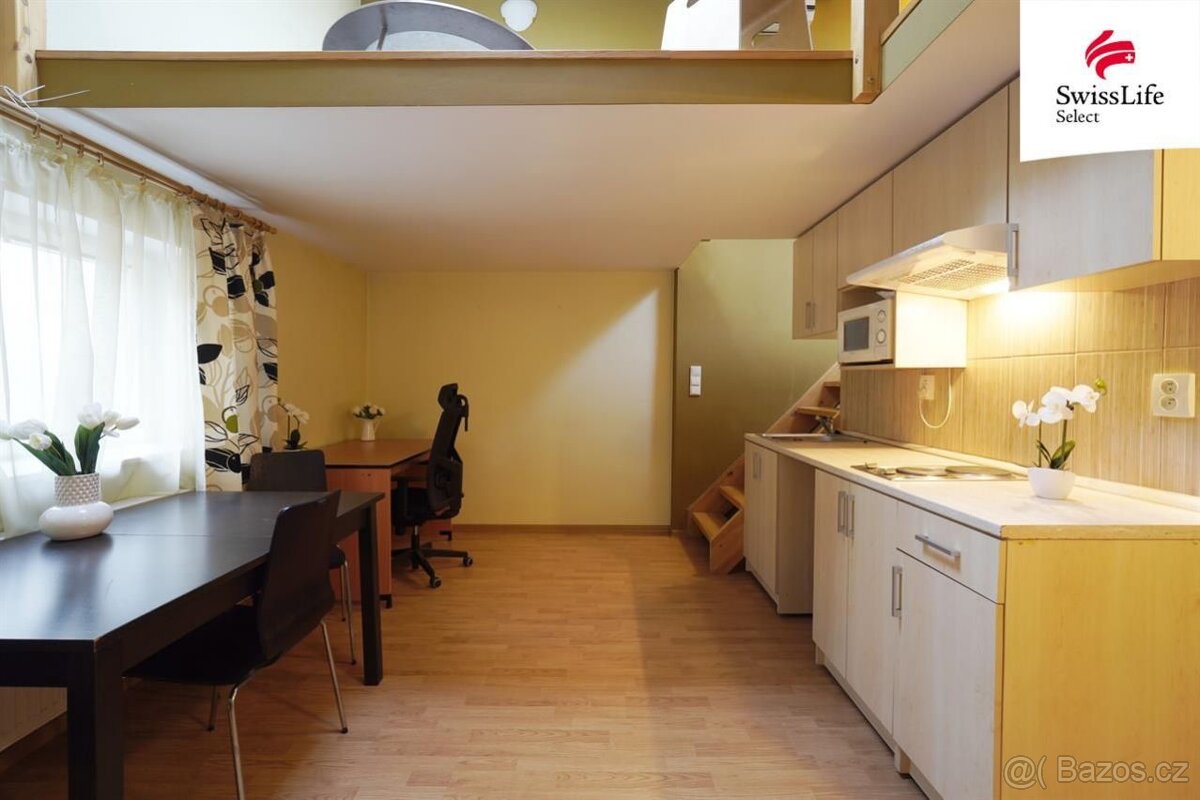 Pronájem bytu 2+kk 35 m2 Turnovská, Praha