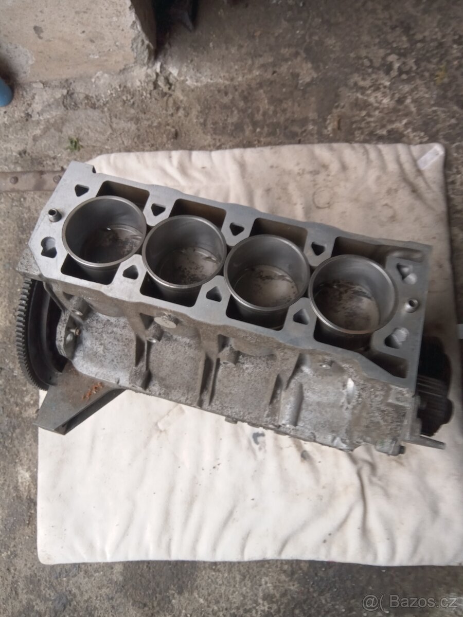 Land Rover Freelander I - blok motoru