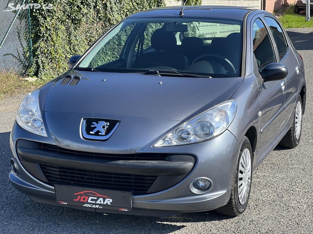 🚗 Peugeot 206 + 1.1i 44KW KLIMA KOUPENO V ČR