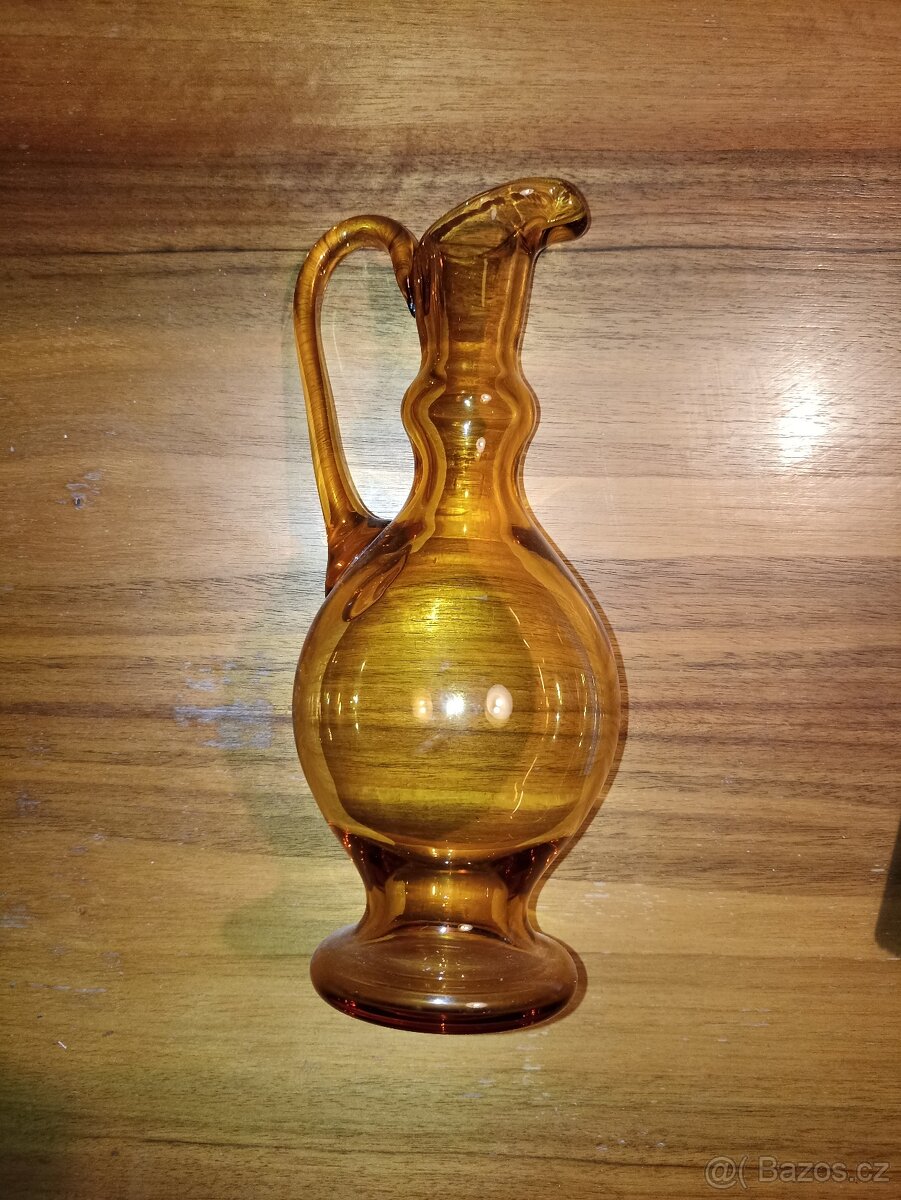 Skleněná karafa/váza hnědá