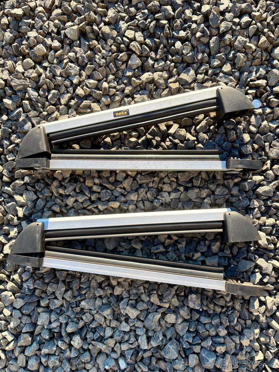 Držák na lyže Hakr