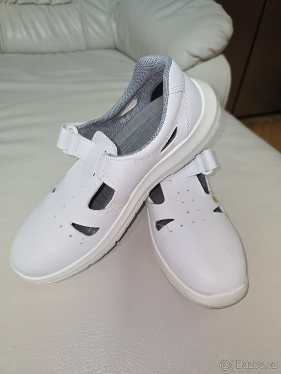 Obuv pracovní WINTOPERK OMEGA 01