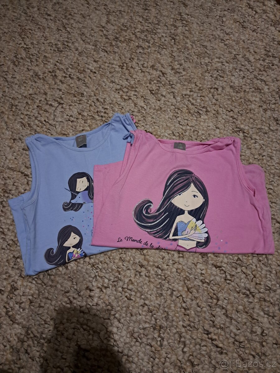 Dívčí tílka, zn. Little kids,vel. 134