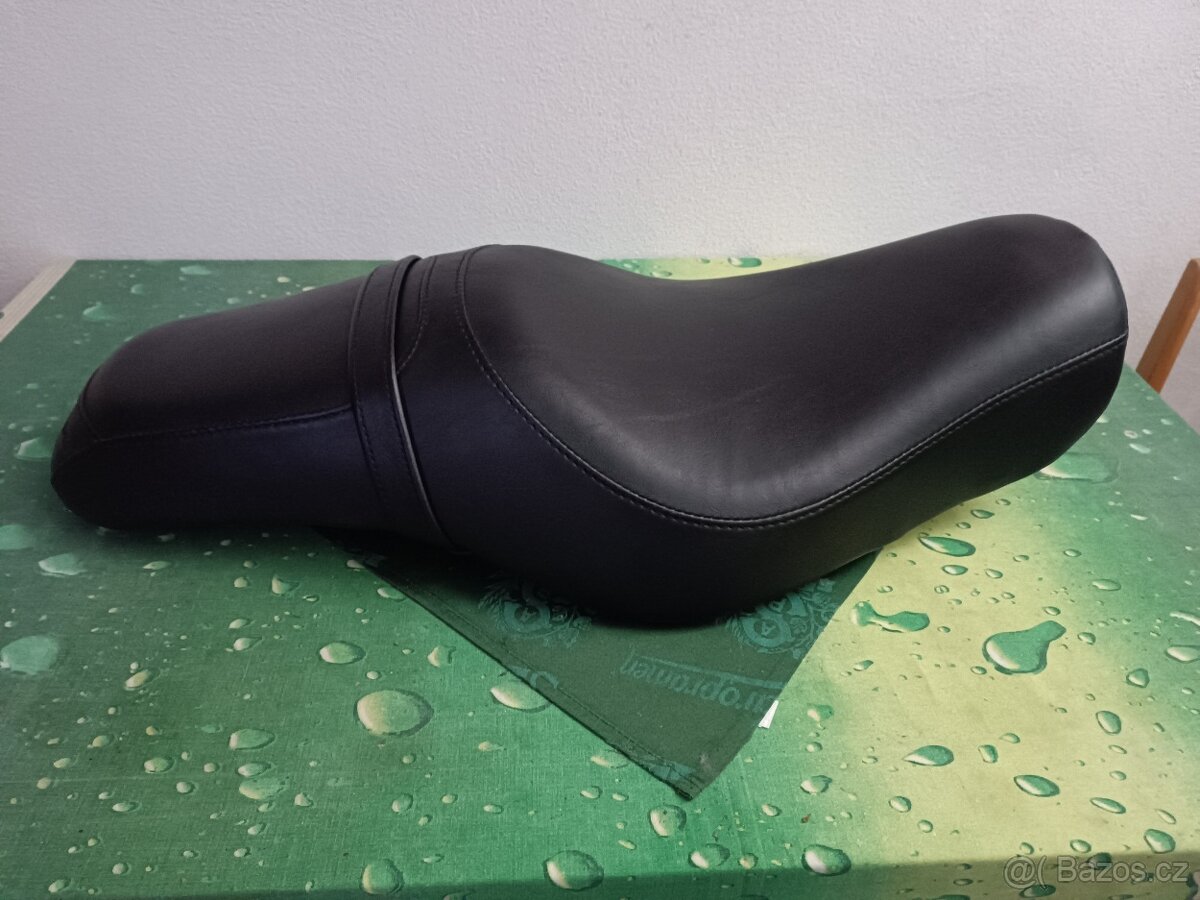 Sedlo Harley-Davidson Sportster