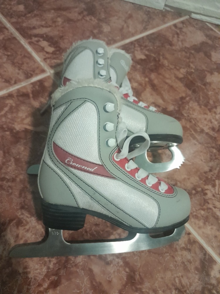 Dětské lední brusle 28