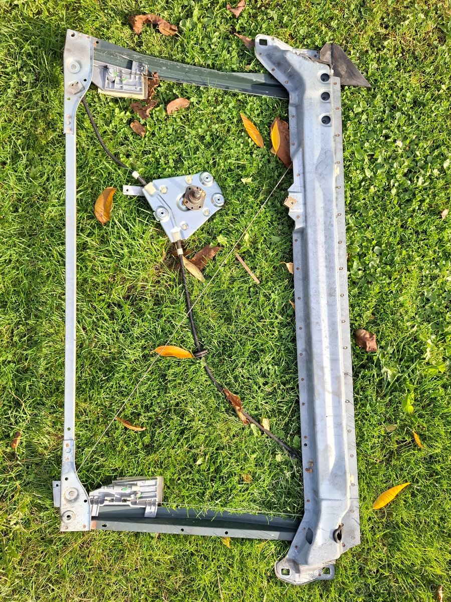 Audi 80 coupe - stahovačka