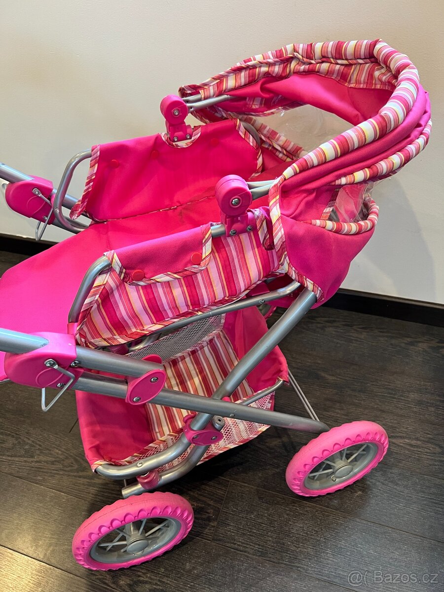 Kočárek pro panenky