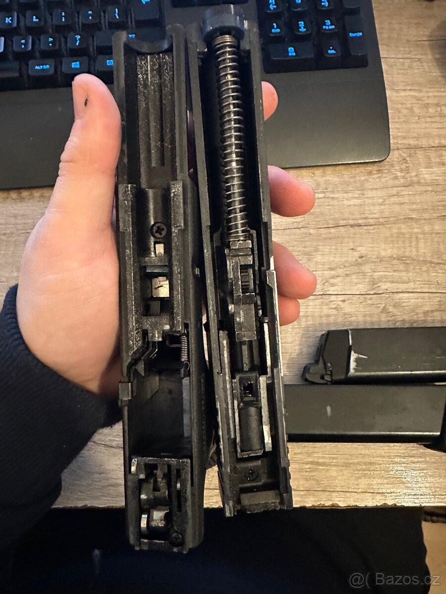 We glock 17