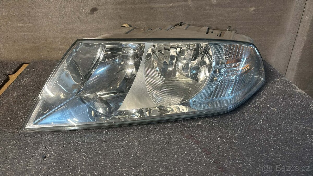 Škoda Octavia 2 - ND - PŘEDNÍ SVĚTLA