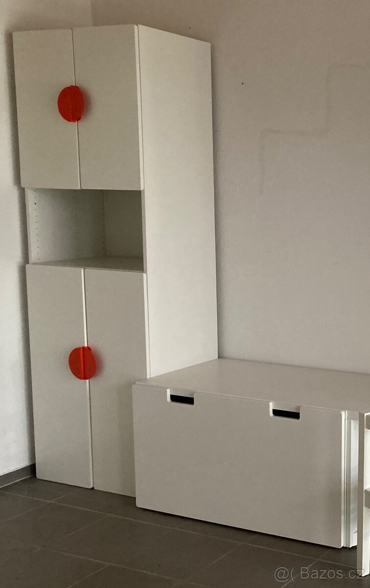 IKEA Smastad/ STUVA p.c. 6500,- Kč -